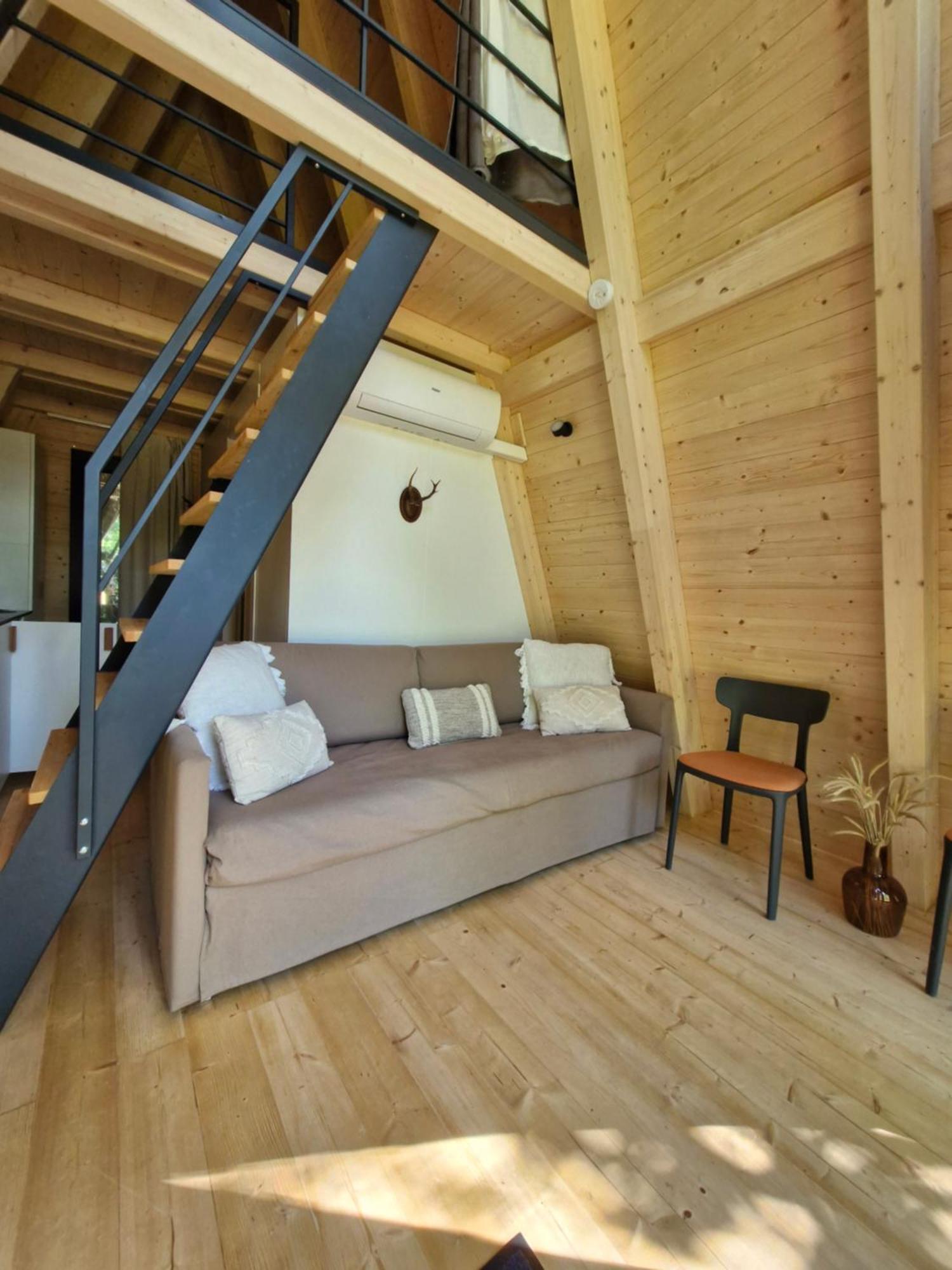 Ecolodges De Reve Dans Un Chateau De Conte De Fees Les-Trois-Moutiers Zewnętrze zdjęcie