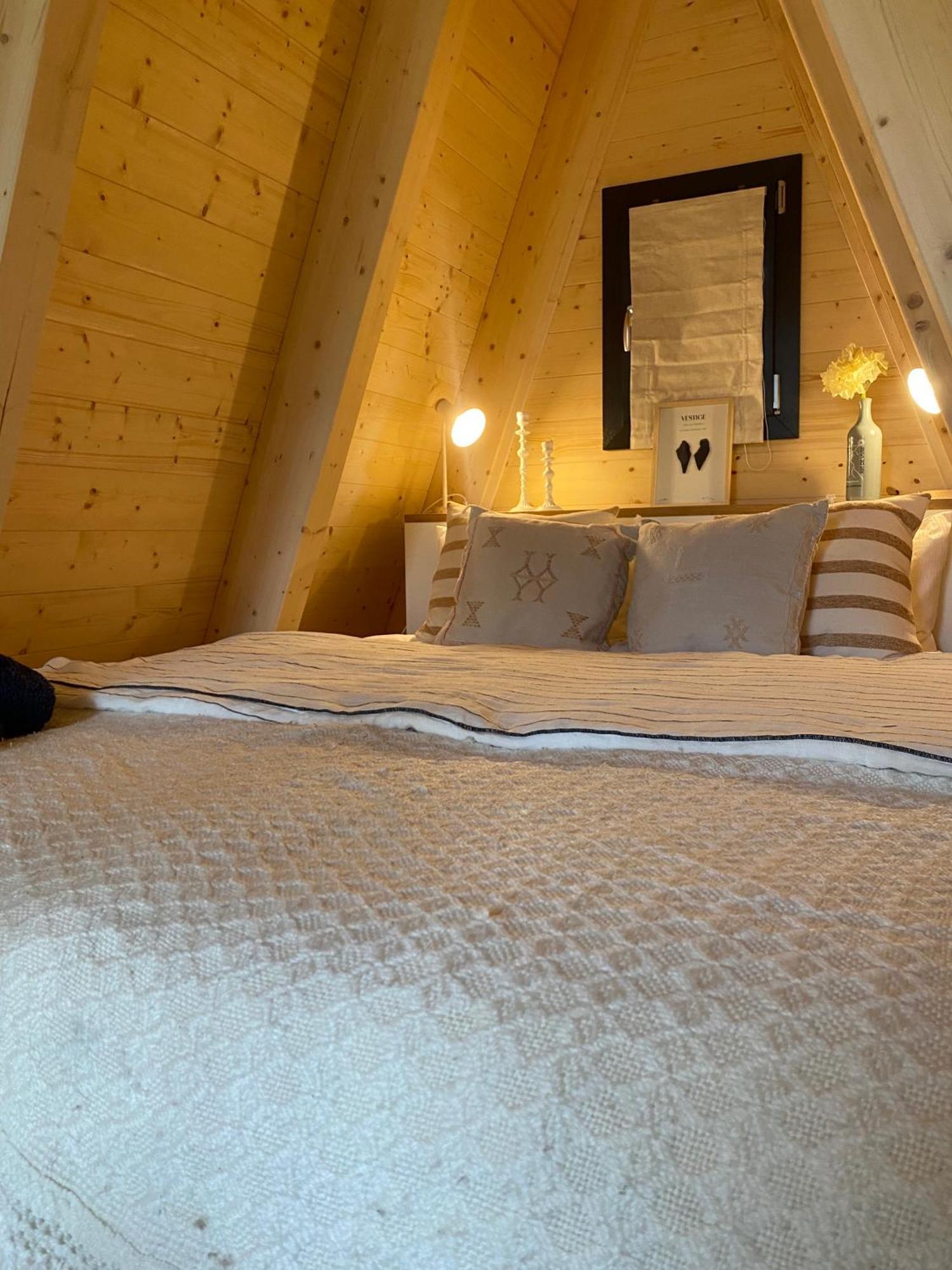 Ecolodges De Reve Dans Un Chateau De Conte De Fees Les-Trois-Moutiers Zewnętrze zdjęcie