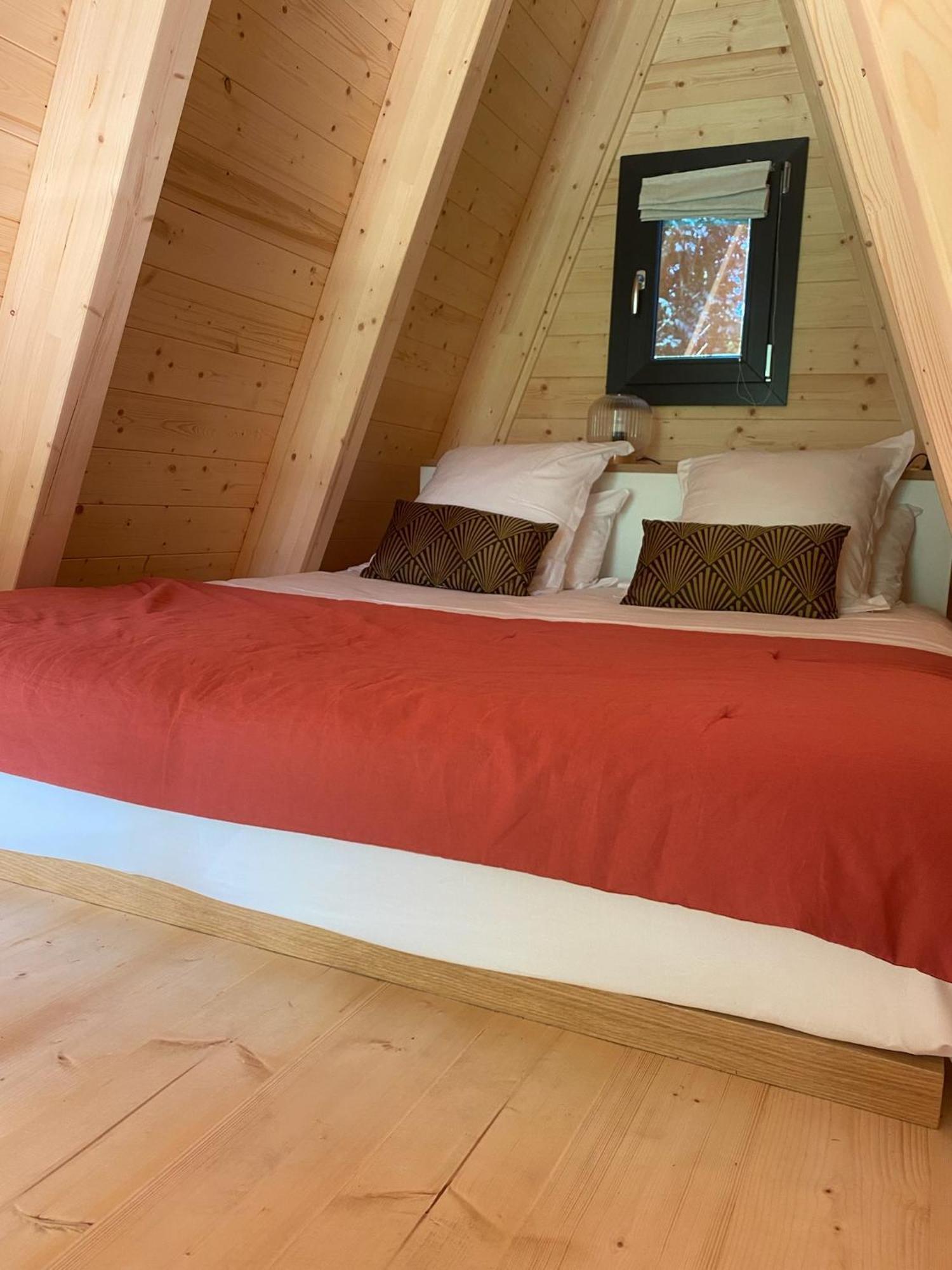 Ecolodges De Reve Dans Un Chateau De Conte De Fees Les-Trois-Moutiers Zewnętrze zdjęcie