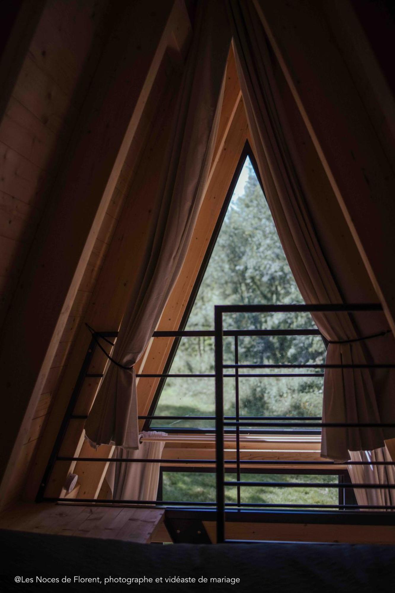 Ecolodges De Reve Dans Un Chateau De Conte De Fees Les-Trois-Moutiers Zewnętrze zdjęcie