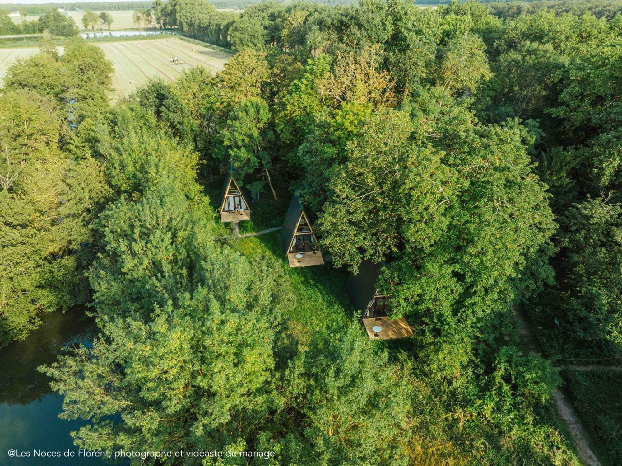 Ecolodges De Reve Dans Un Chateau De Conte De Fees Les-Trois-Moutiers Zewnętrze zdjęcie